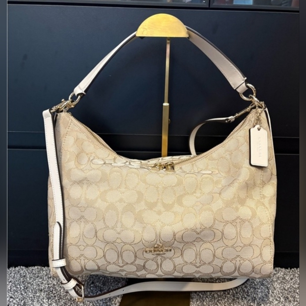 Great condition! Unique Coach Beige Signature Canvas Bag with White Strap. - Picture 13 of 13